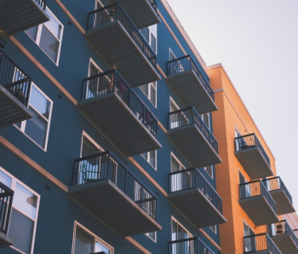 condos_unsplash