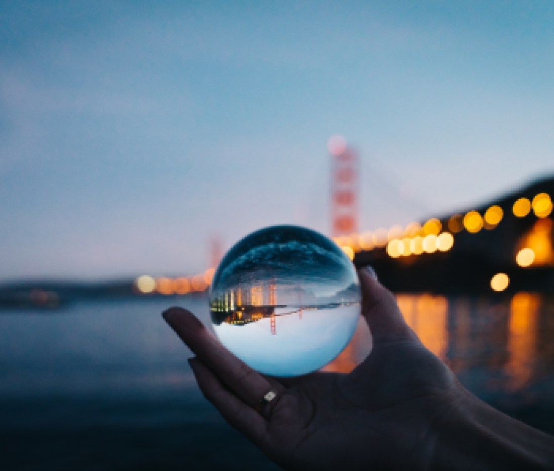 crystalball_unsplash
