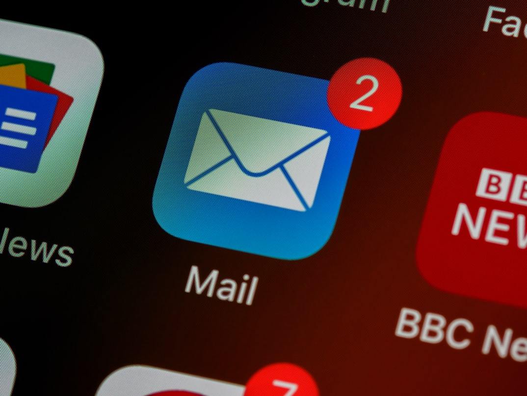 emailalert_unsplash