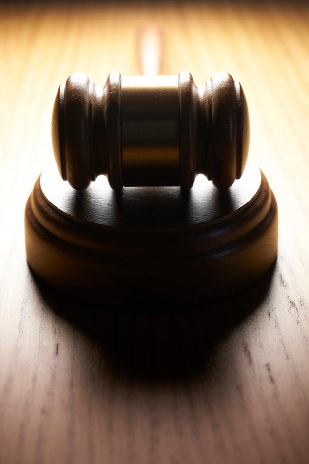 gavel_unsplash