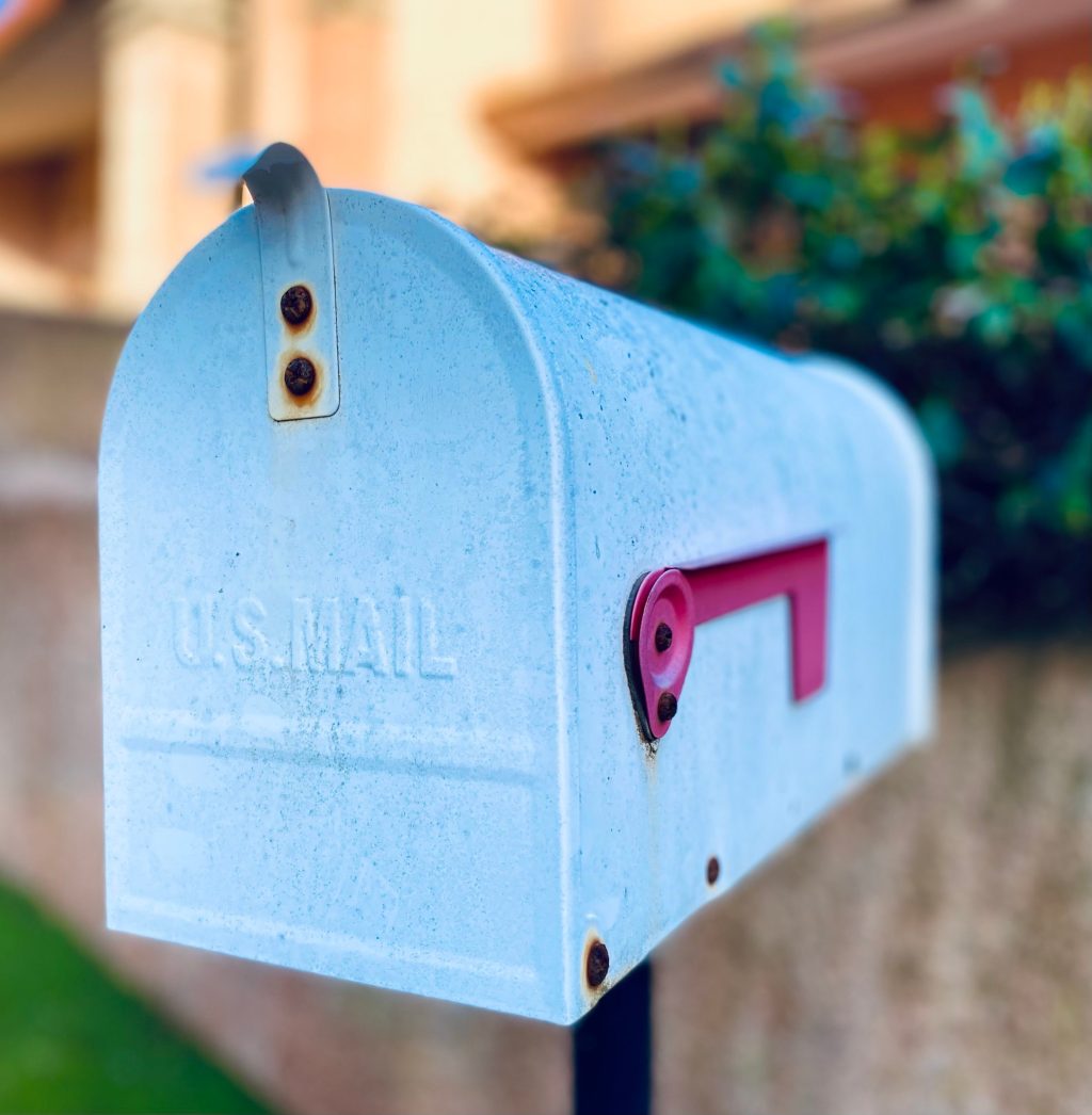 mailbox_unsplash