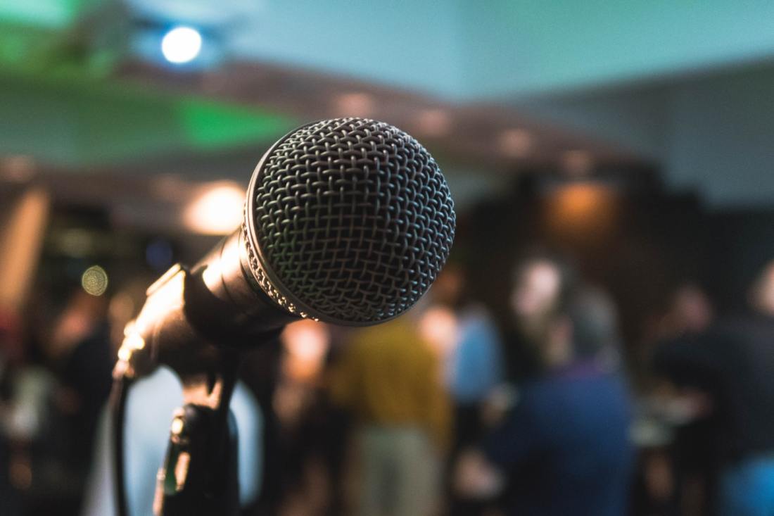 microphone_unsplash